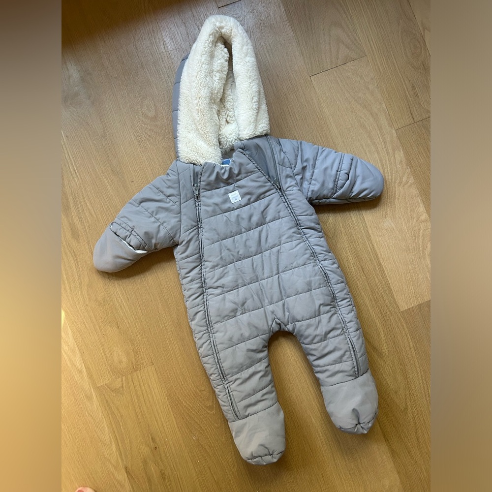 Jacadi Paris gray fleece lined baby bunting snow suit, sz 3 mo